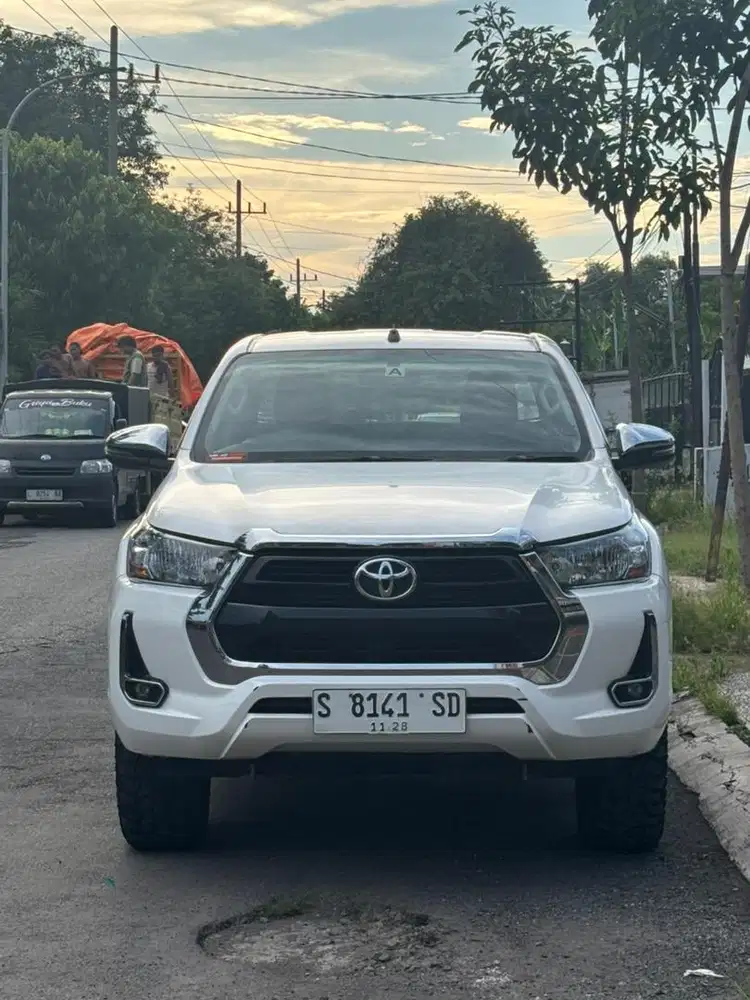 TOYOTA HILUX G ROCCO 2023 4x4 MT