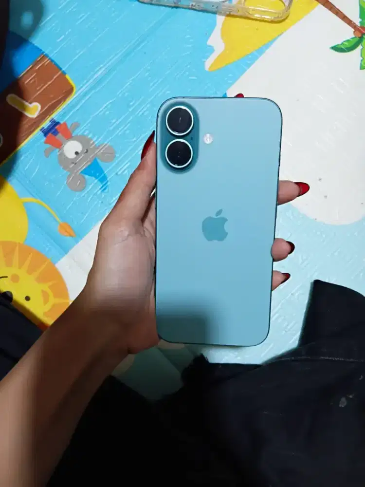 Iphone 16 ibox  garansi on