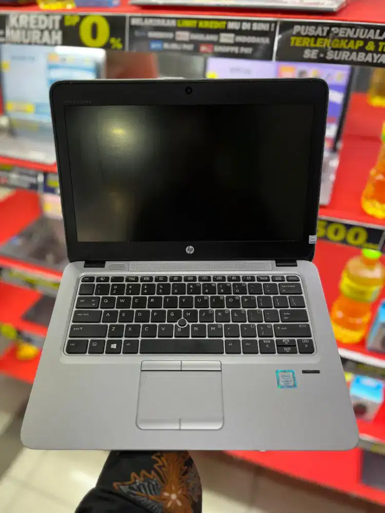 LAPTOP | HP ELITEBOOK 820 RAM 8GB | TUKAR TAMBAH BISA