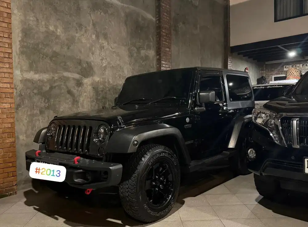 Jeep Wrangler JK Short 2013 istimewa
