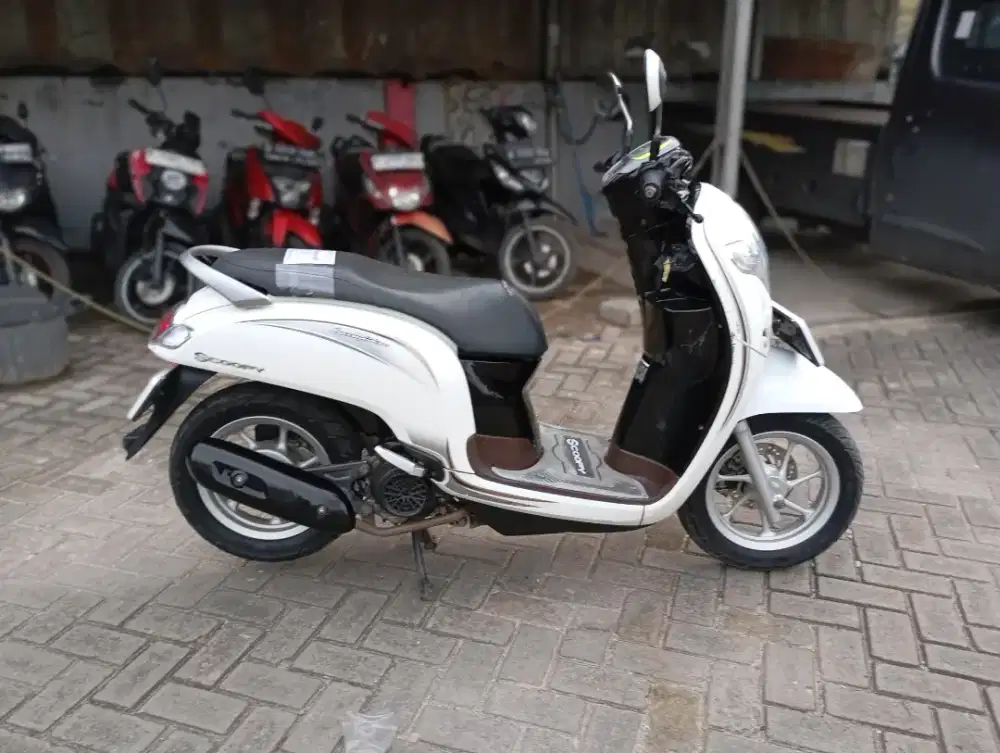 Honda Scoopy Tahun 2018 Surat Komplit