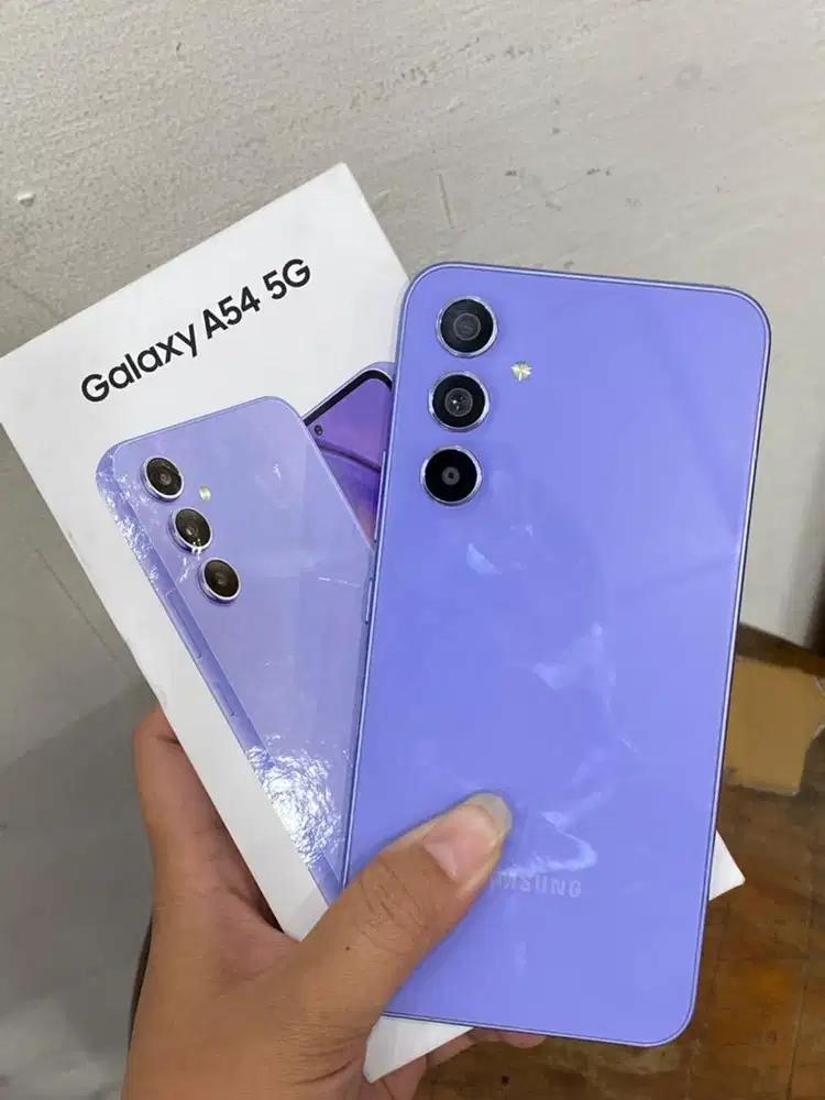 Samsung a54 5g 8/128 + adaptor