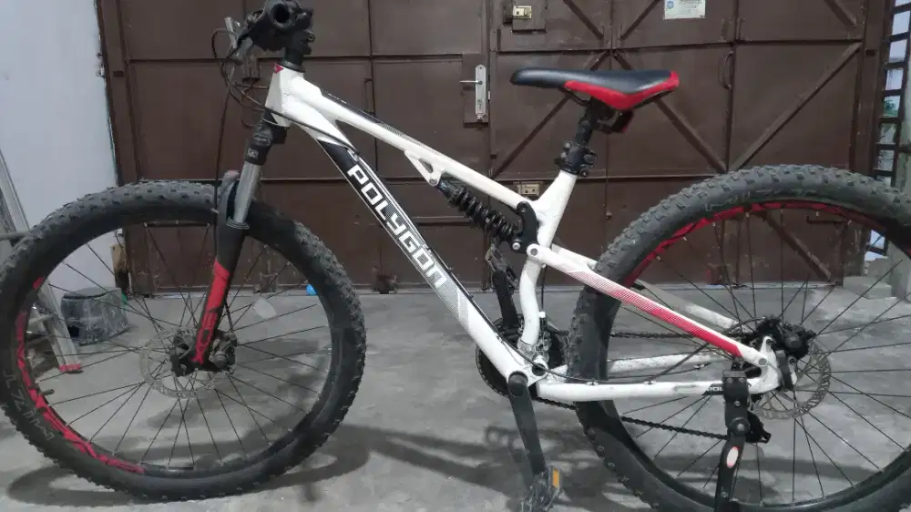 Polygon Rayz 1 Full Suspension Bekas