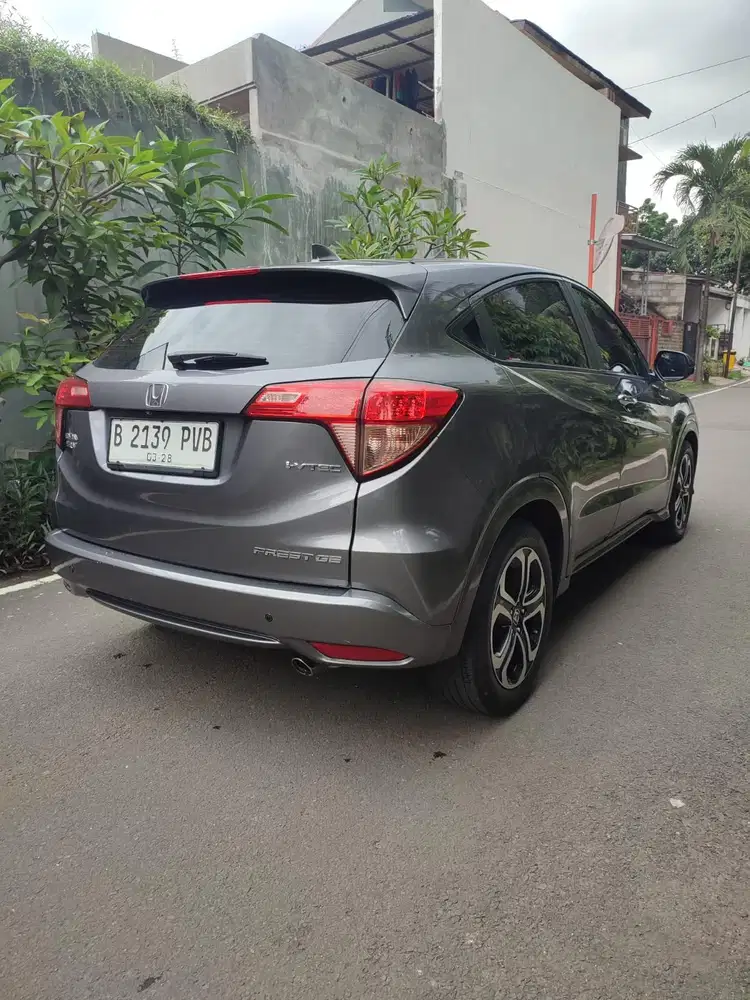 Honda HRV 1.8 prestige at metic Tahun 2015 nopol ganjil jakarta timur