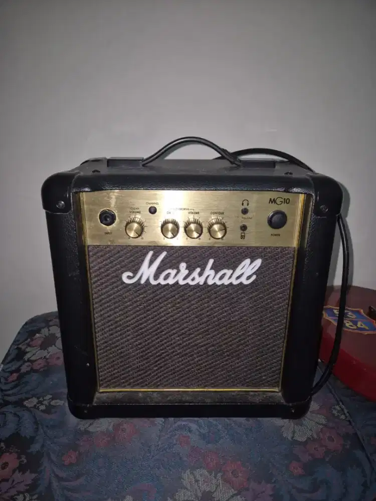 Marshall MG10 CF | Practice Amp 1x6.5 inci Compact Series