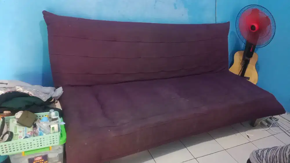 Sofabed bisa sofa bisa kasur
Mulus
Busa, per masih membal