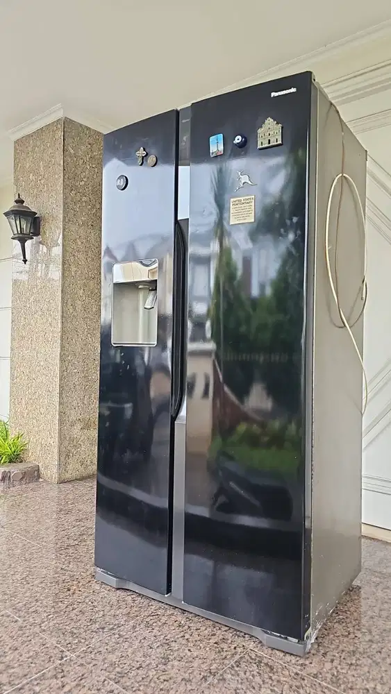 DIJUAL CEPAT KULKAS Side-by-Side PANASONIC NR-B53V1