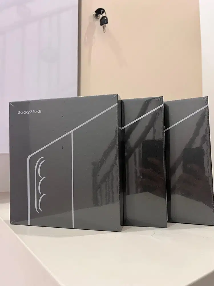 SAMSUNG GALAXY Z FOLD 7 12/256 GB NEW