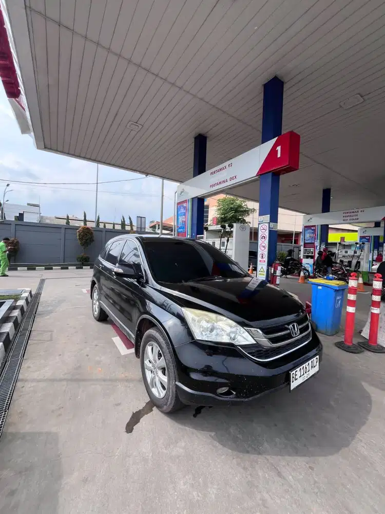 Mobil CRV 2.0 AT 2011