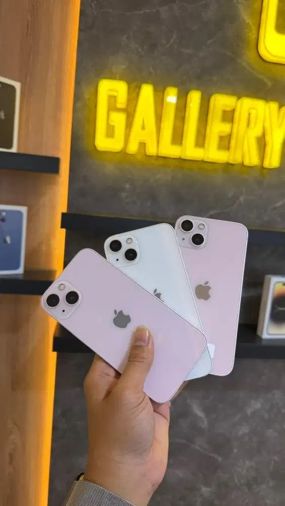 iPhone 13 internal 128GB