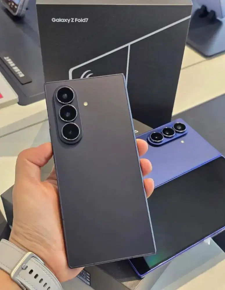 SAMSUNG ZFOLD 7 12/256 GARANSI RESMI BISA CICILAN PAKAI KTP TANPA DP