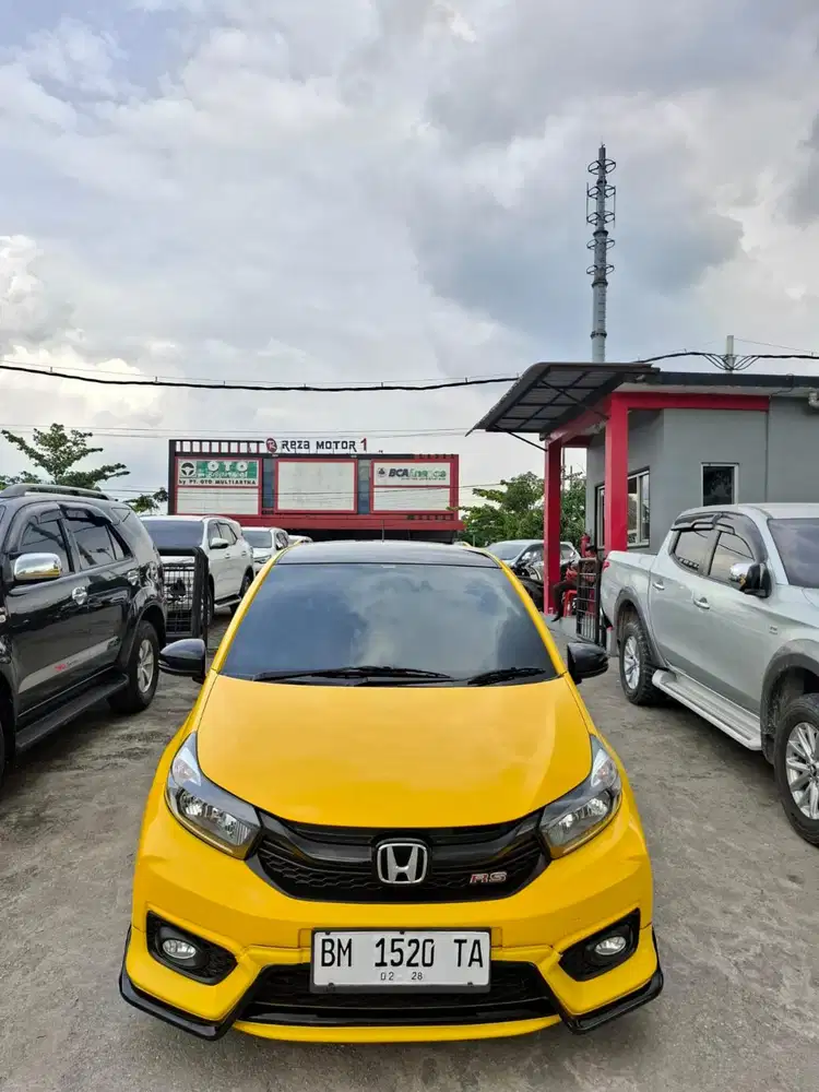 Brio 2023 RS urbanite matic. Km 13rb