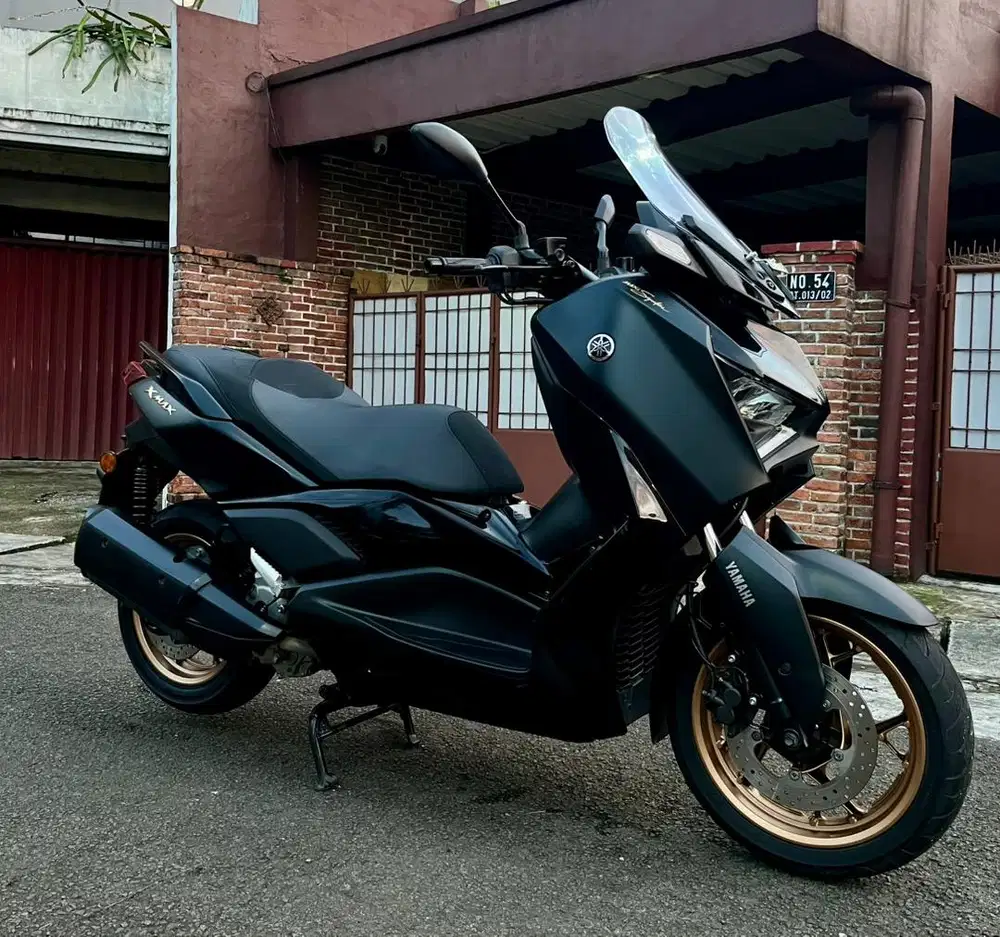DIJUAL CEPAT Muluss Yamaha XMAX CONNECTED ABS 250Cc Th.2023