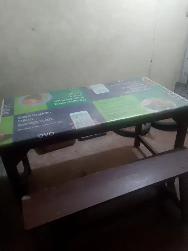 Dijual 3 set meja jualan harga 350.000