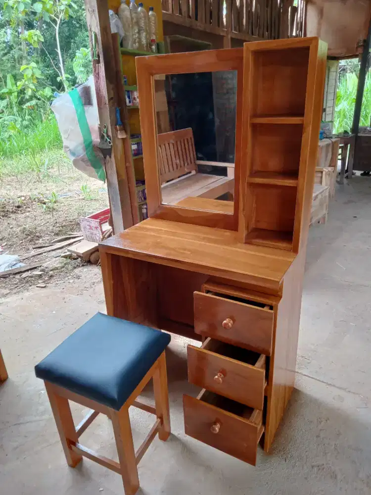 Meja rias free ongkir