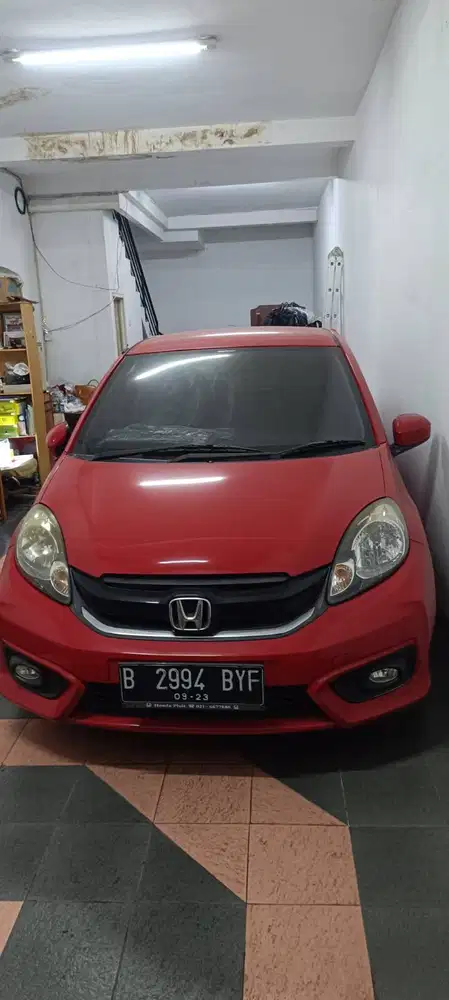 Honda Brio E CVT MT Merah 2018