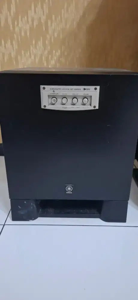 Dijual subwoofer Yamaha YST-SW515