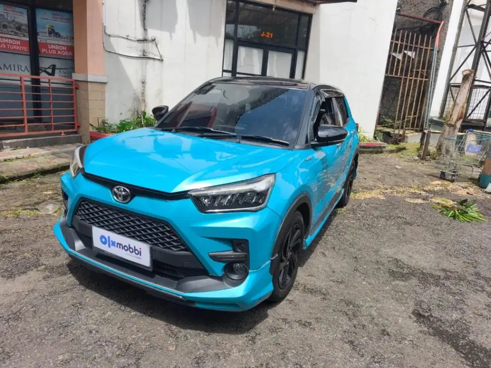 Like New - TOYOTA Raize 1.0 T GR SPORT Two Tone Bensin A/T 2021 BIRU