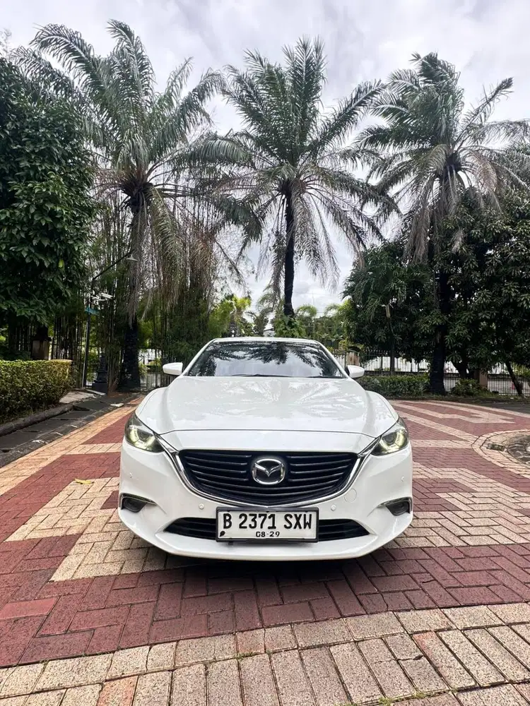 Mazda 6 2.5 AT 2016