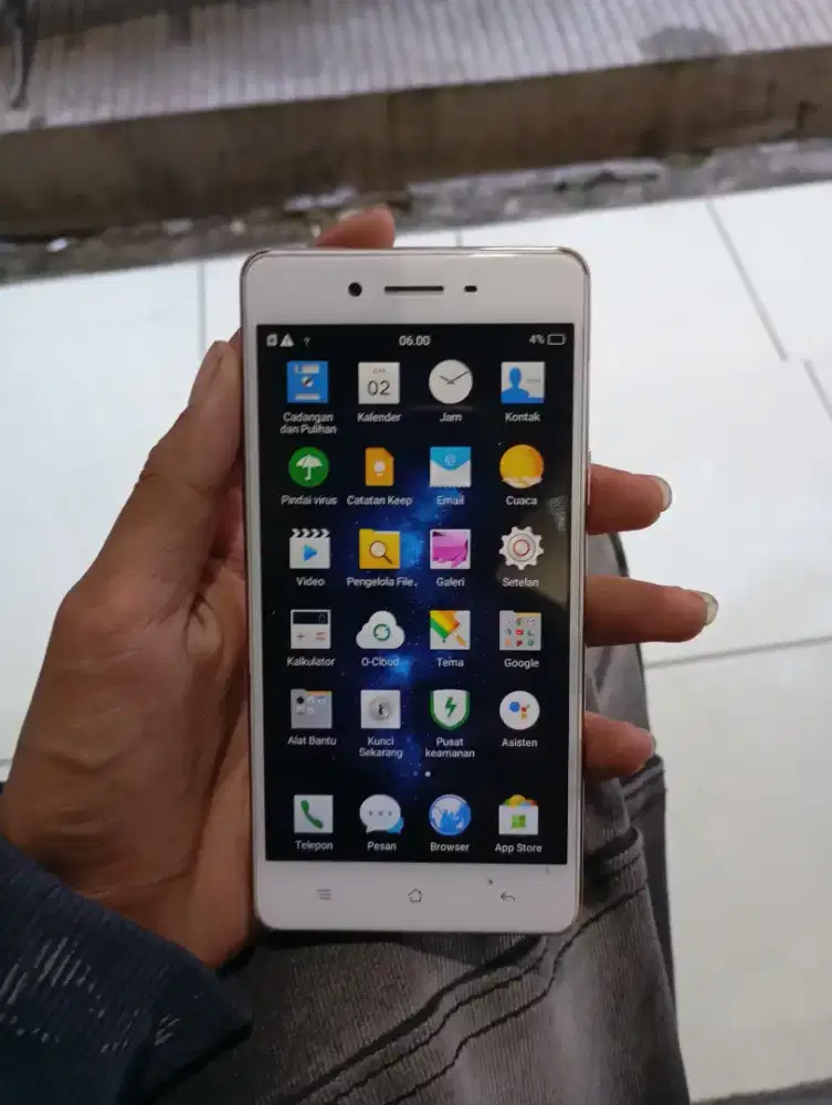 Oppo F1f Ram 3GB 4G LTE