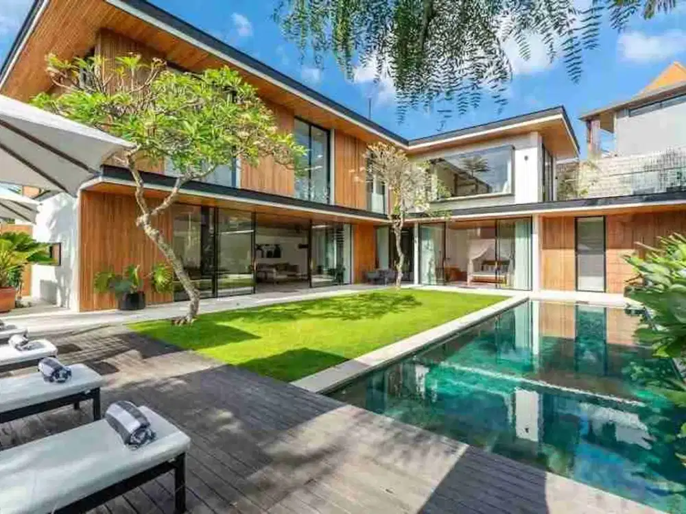 2 Unit Luxury Villa 6BR Walk to Berawa Beach Canggu