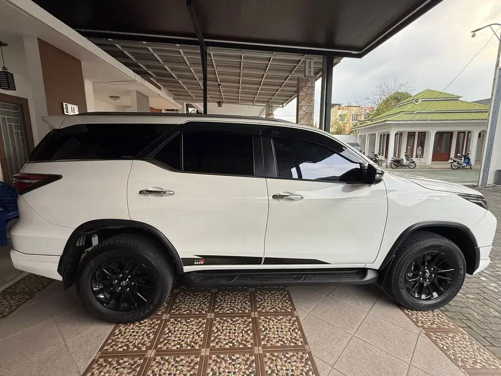 Toyota Fortuner 2024 Diesel