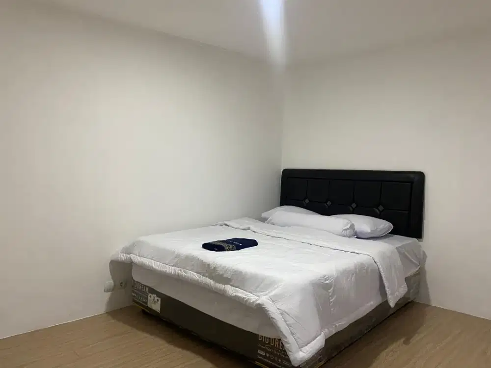 Aura Villa Mezzanine Modern Minimalis dekat kampus Amikom Jogja