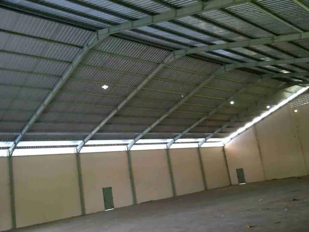 Gudang siap pakai & strategis Akses bagus