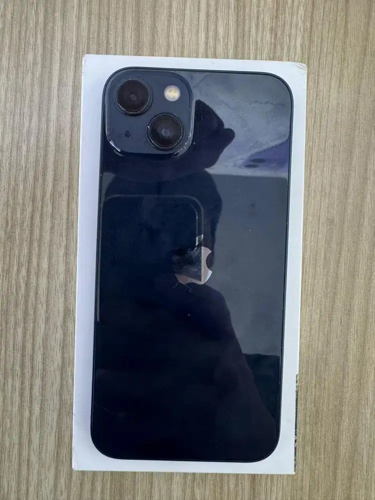 Iphone 13 128GB ex iBox, BH 91% garansi iBox aktif