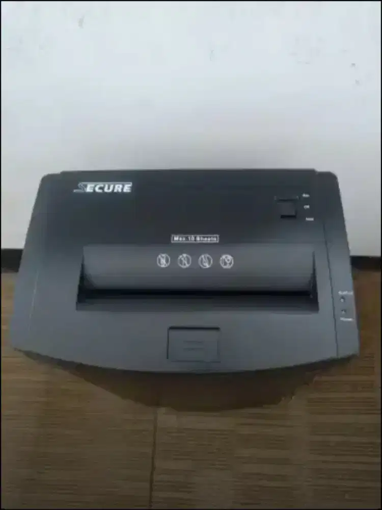 Penghancur Kertas Secure 
EzSC -10 A