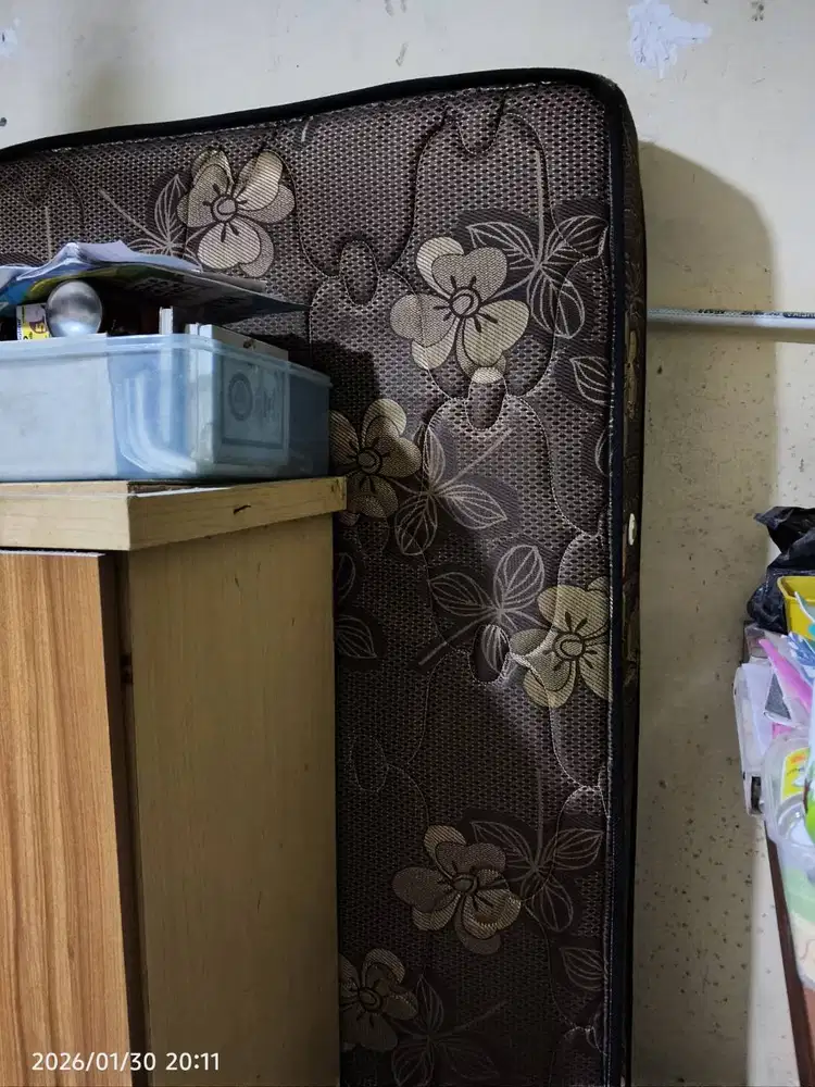 Dijual kasur springbed uk. 90x200