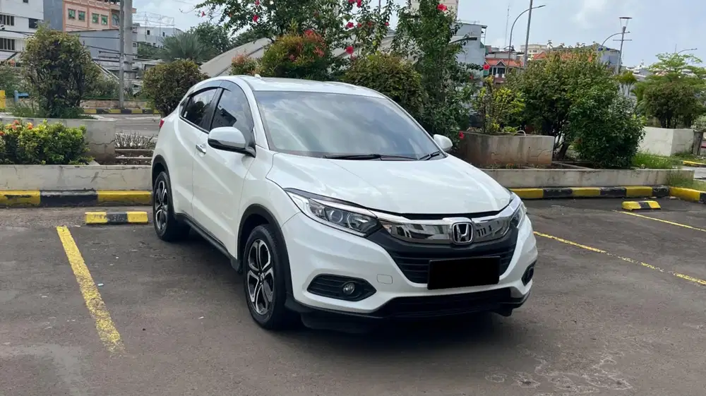 [ LOW KM ] Honda HRV HR-V HR V 1.5 E CVT AT 2018/2019