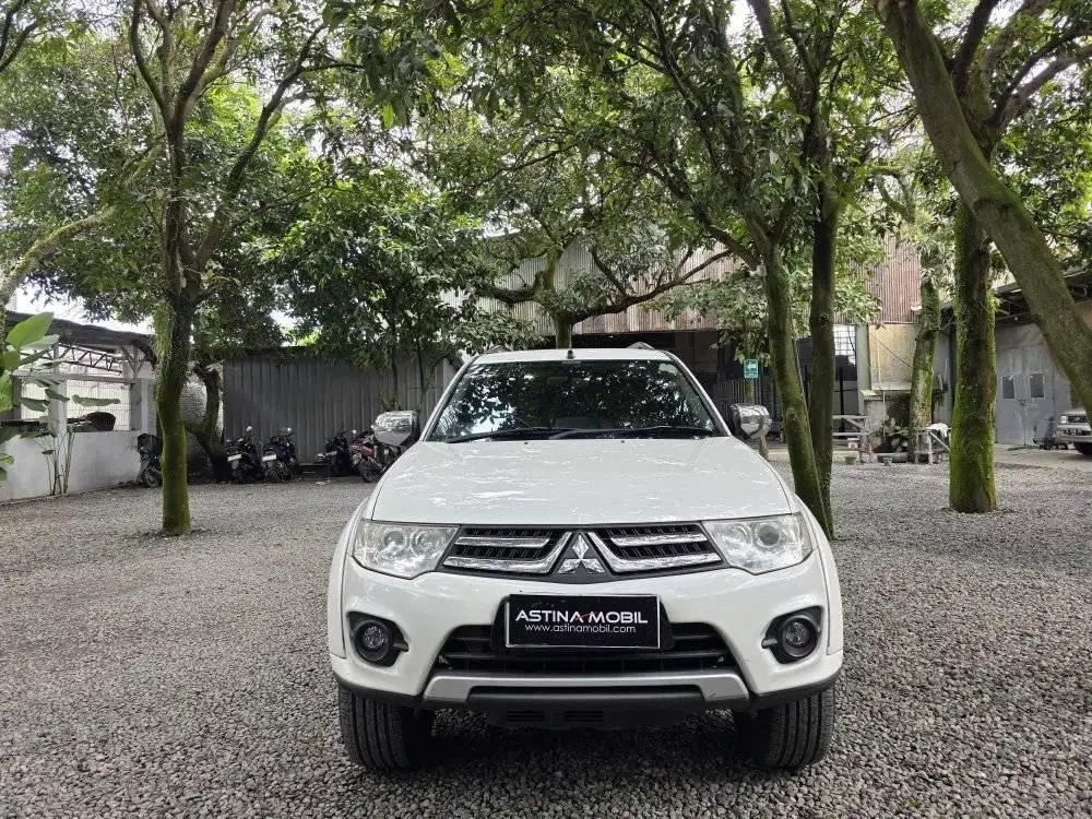 KM 68.000 Mitsubishi Pajero Sport 2.5 Exceed AT Matic 2014 No Dakar