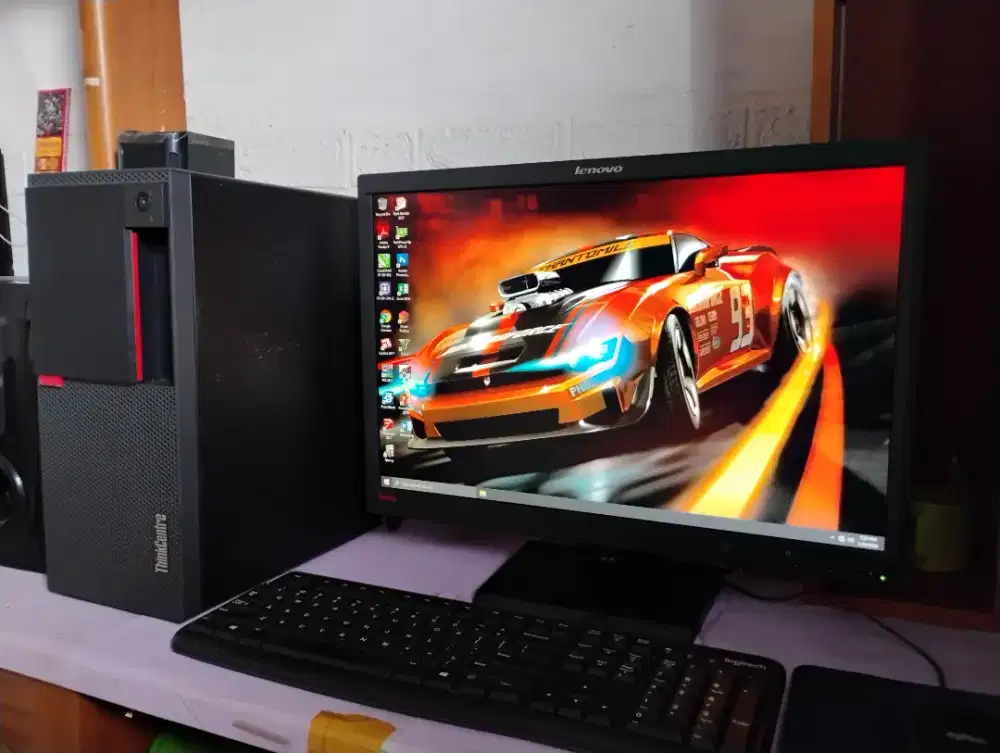 Pc editing dan gaming / intel i5 gen7,,ram 8gb ddr4,,vga amd,,lcd 22in