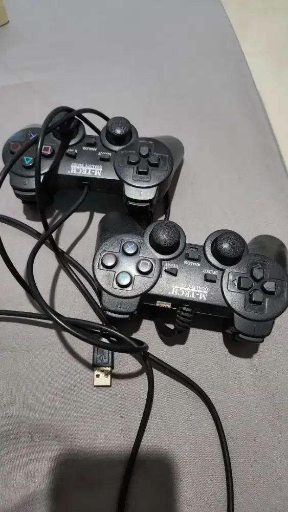 Gamepad Double Getar Joystick Black
merk M Tech