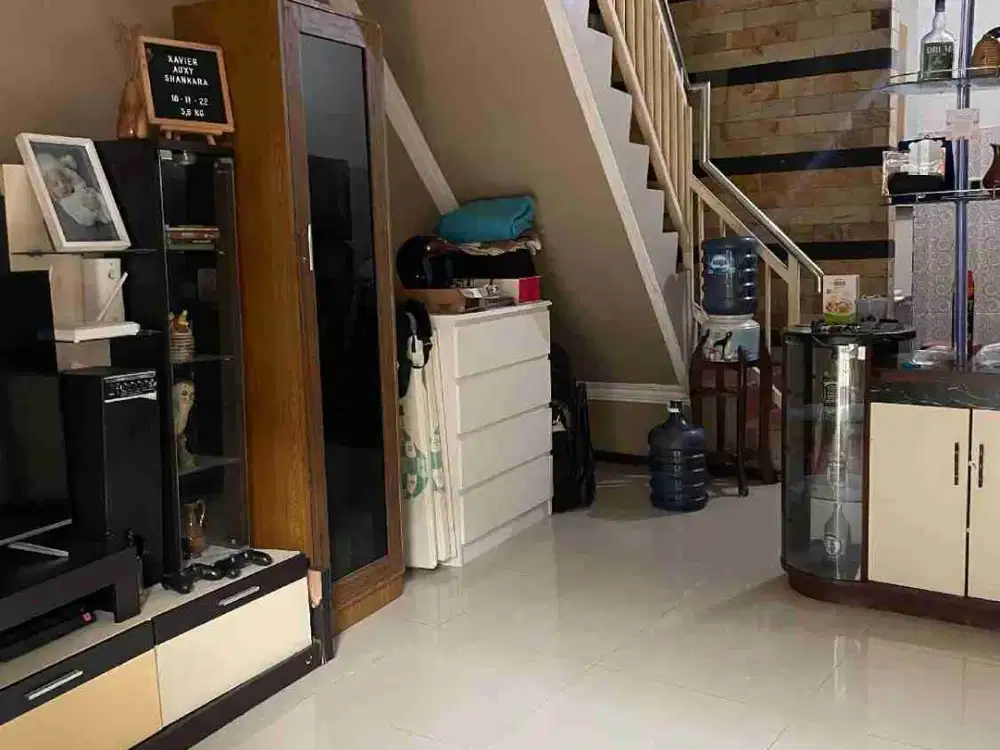 Dijual rumah di blimbing