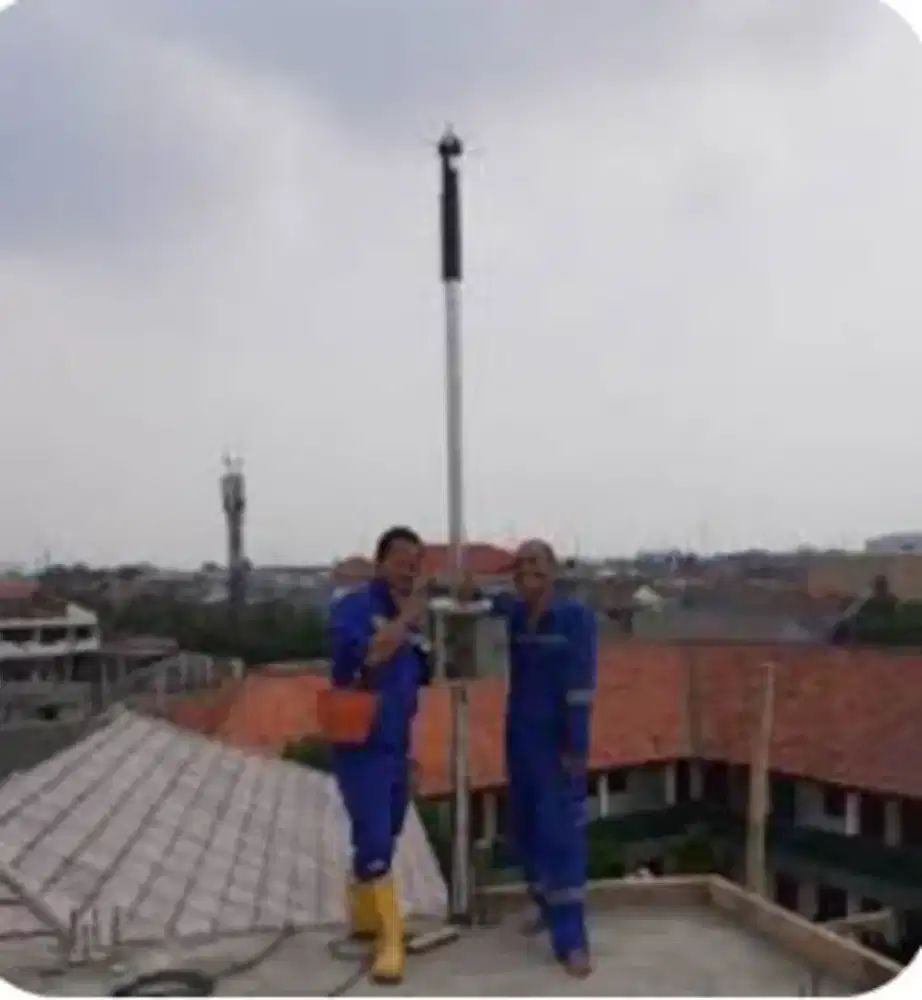 Ahli jasa pasang penangkal petir dan grounding mesin