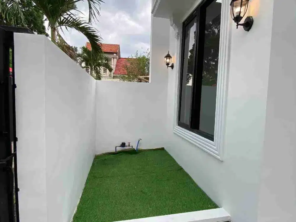 Dijual rumah sawojajar