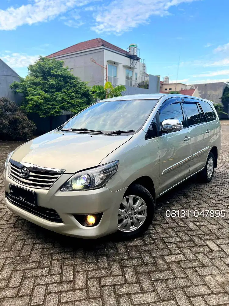Toyota Grand Innova G matic 2011 pmk 2012
