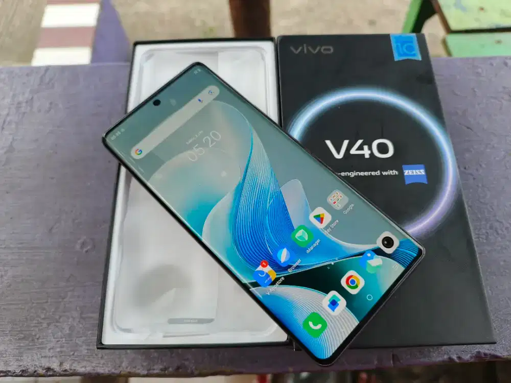 Vivo V40 5G 12/512gb