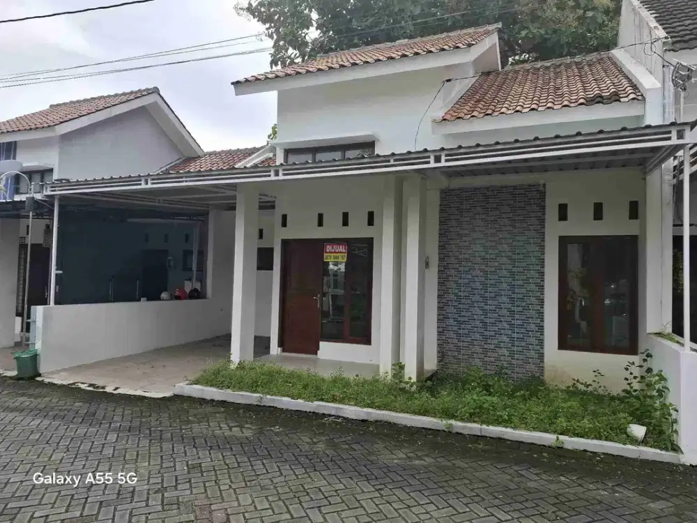 Di jual gress murah dkt Superindo Colomadu siap pake