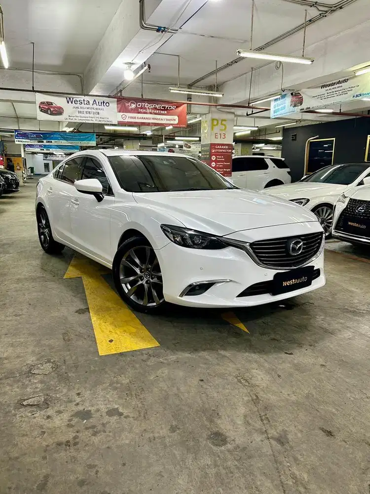 Low KM Mazda 6 Elite AT Sedan 2015 Terawat 2016
