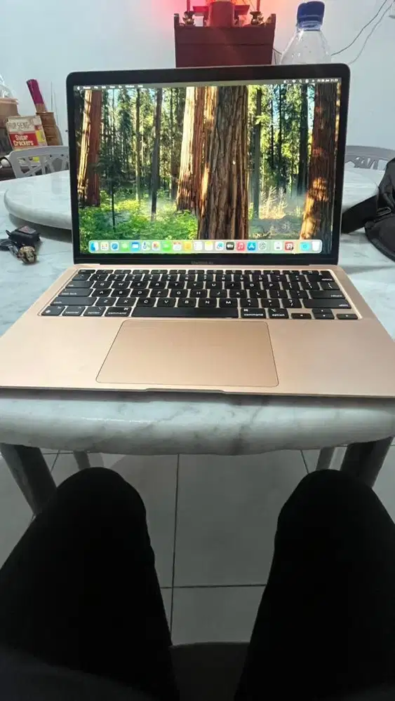 Macbook air M1 8/256 GOLD