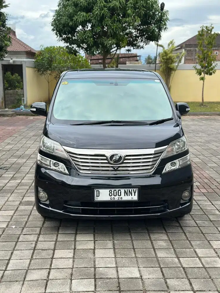Vellfire Premium Sound Low km