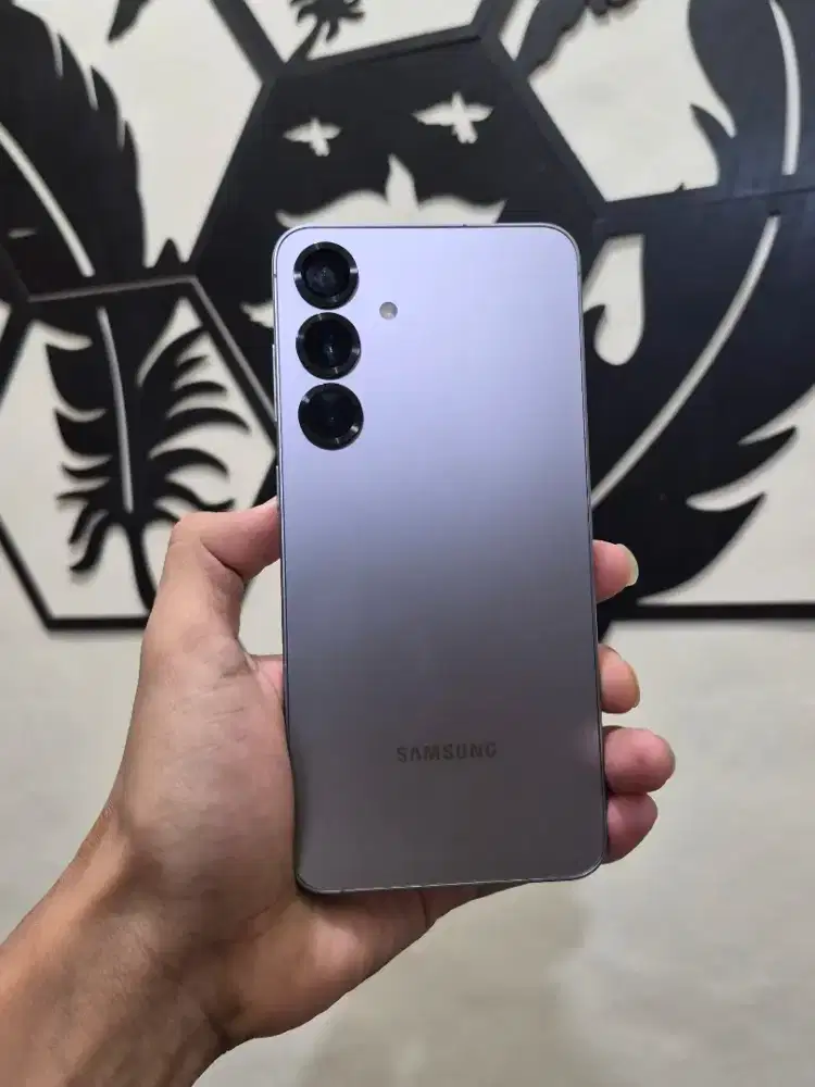 Samsung S25 Plus 12/512GB Sein