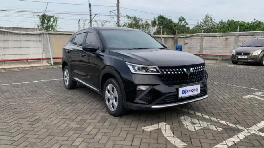 LOW DP Wuling Alvez 1.5 SE Bensin-MT 2023 FKV