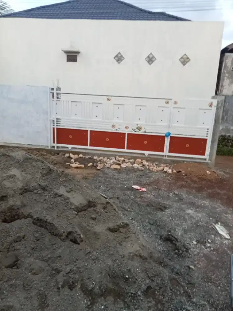 Di sewakan kamar kost bangunan baru untuk cewek dan pasangan