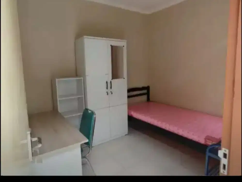 Kos Kost Cisitu Lama Dago dalam Gang