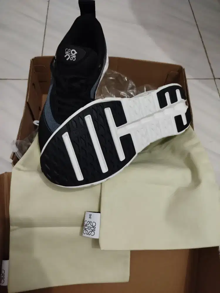 Sepatu oc cloudfit 2 loewe