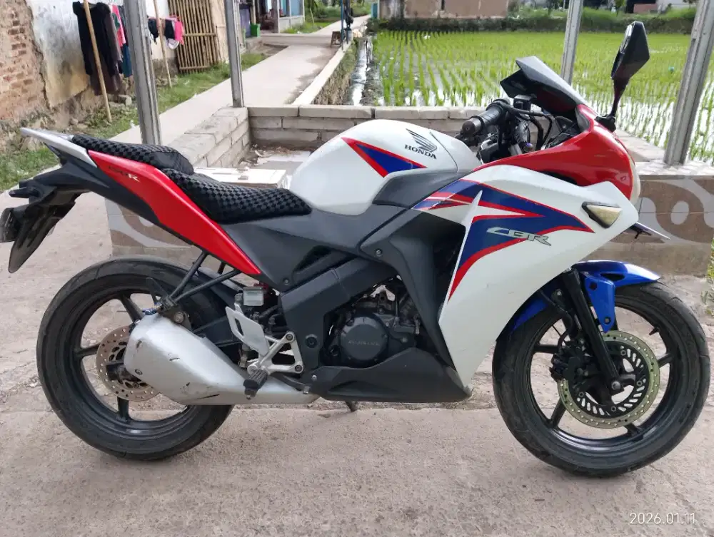 Honda Cbr 150 cbu
